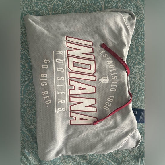 PROEDGE Other - 🏈 NWT HOODIE Indiana University